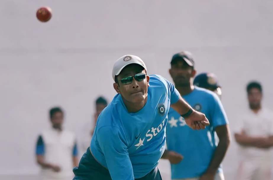 Anil Kumble – 334 wickets