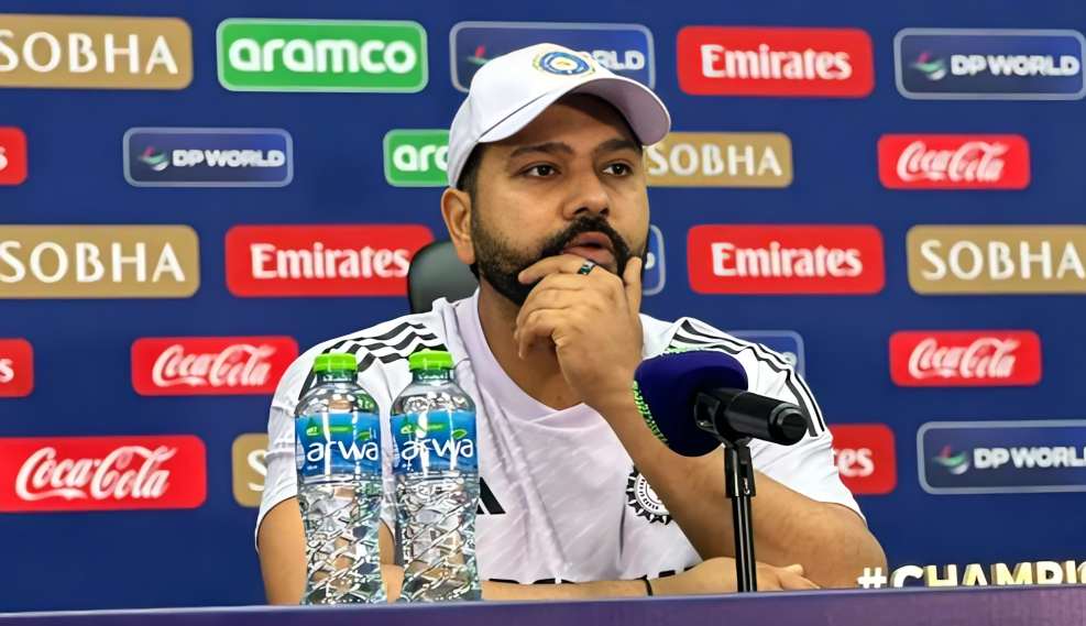Rohit Sharma তাৎক্ষণিক প্রভাব থেকে টেস্ট ক্রিকেট থেকে অবসর ঘোষণা করেছেন, তার ওয়ানডে ভবিষ্যত সম্পর্কে জানালেন।