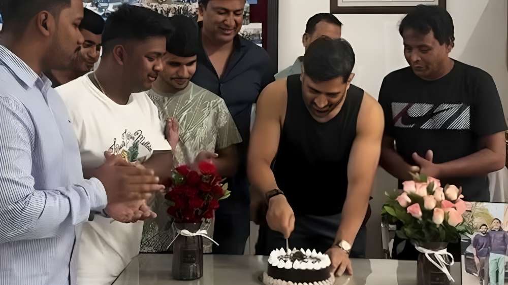 MS Dhoni