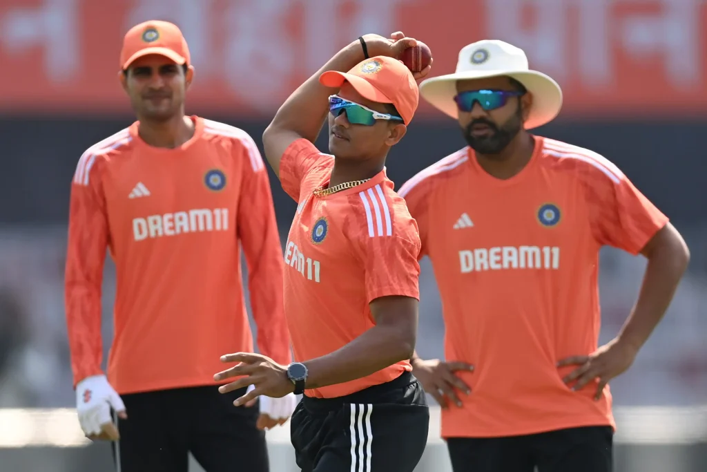 MCA President Reveals: Rohit Sharma Persuaded Yashasvi Jaiswal to Remain with Mumbai State Team