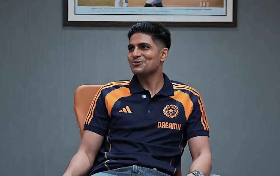 Shubman Gill names his two cricketing idols, surprisingly excluding MS Dhoni and Rohit Sharma.