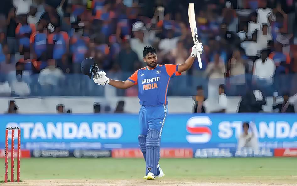 Sunil Gavaskar Names India’s Asia Cup 2025 XI; Excludes Sanju Samson from Opening Role