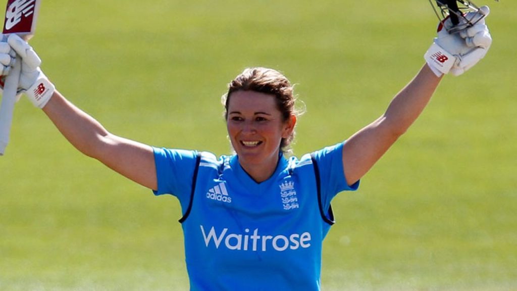 Charlotte Edwards (England) – 5,992 runs